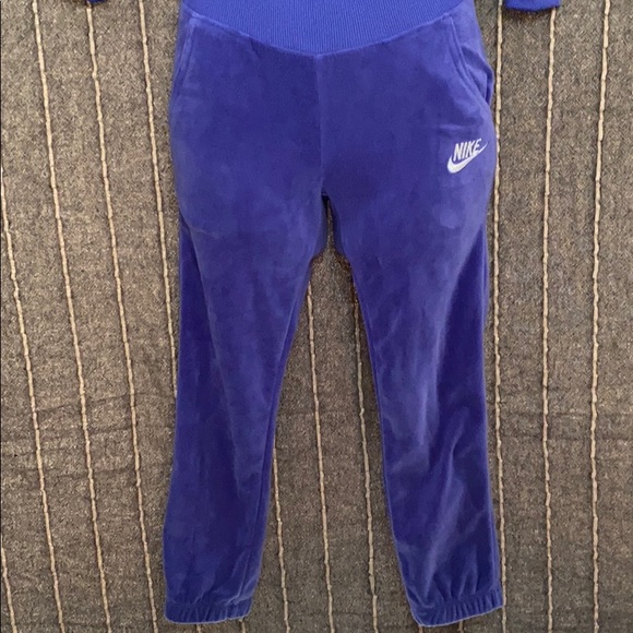 Nike Matching Sets | 2 Piece Purple Velvet Girls Nike Jumpsuit Nwt | Poshmark